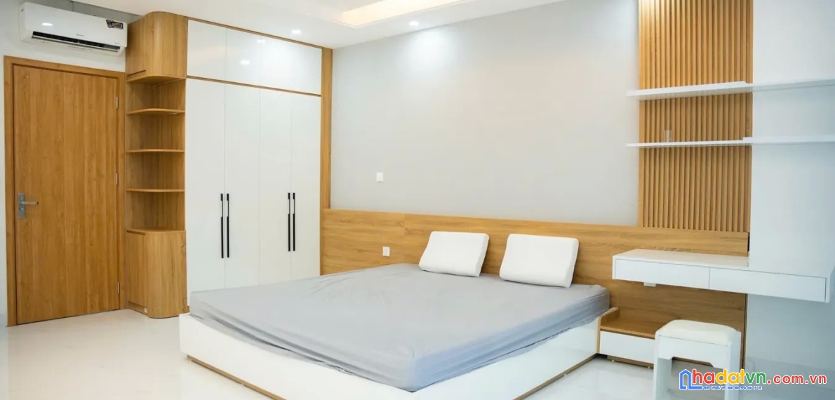 Bán nhà văn khê. hà đông. 6 tầng thang máy. ô tô. vỉa hè. dt 82m2. mt 5m. giá 21,5 tỷ.