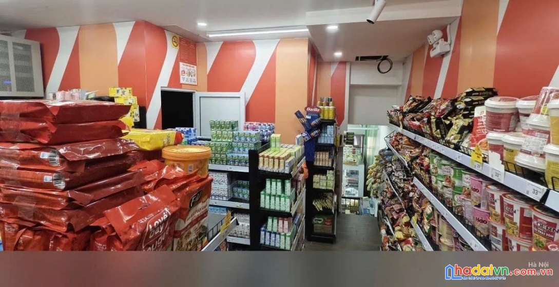Bán nhà mặt phố nguyễn công hoan. ba đình. thang máy. lô góc. ô tô. dt 72m2. giá 36,3 tỷ.
