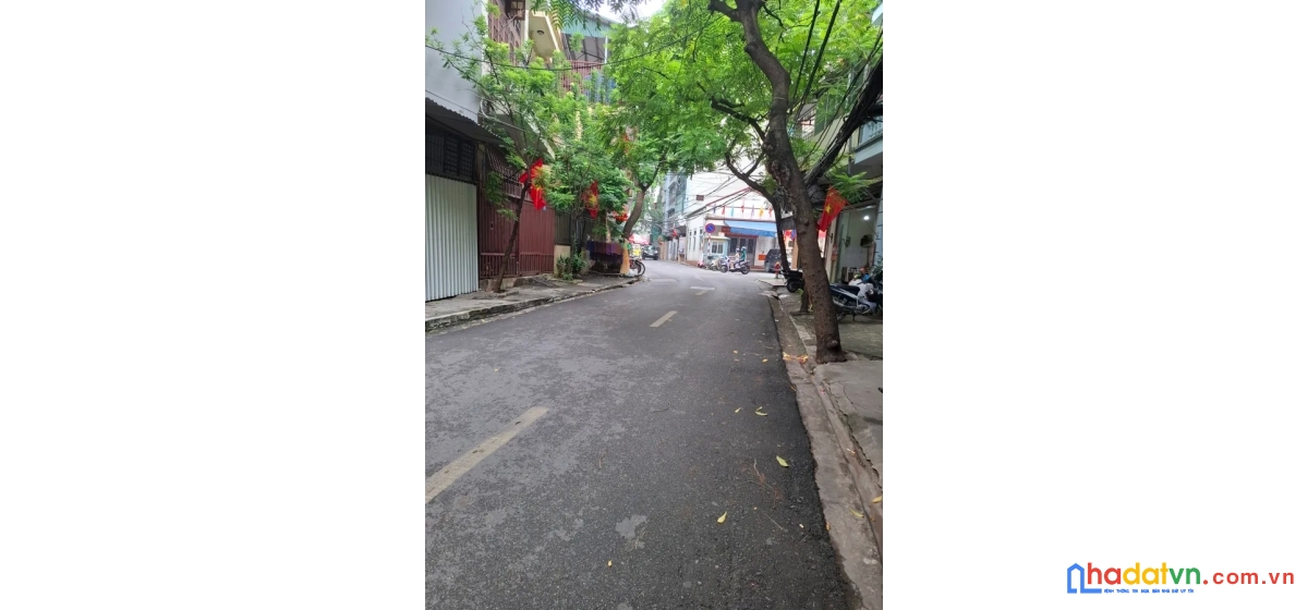 Bán nhà mặt phố cù chính lan. thanh xuân. ô tô. vỉa hè. dt 43m2. mt 4,3m. giá 18,8 tỷ.