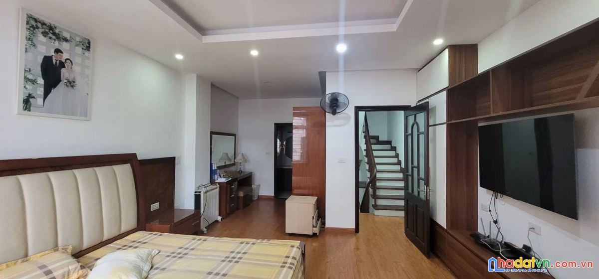 Bán nhà nhân hòa. thanh xuân. ô tô. dt 43m2. mt 4,8m. 5 tầng. giá 14,4 tỷ.