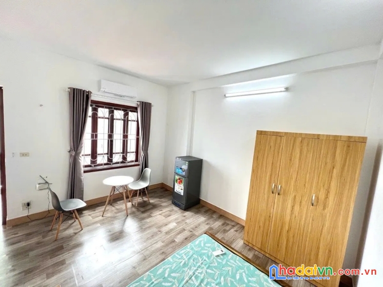 Bán nhà hồ tùng mậu. cầu giấy. 7 tầng thang máy. ô tô. dt 98m2. mt 6,8m. giá 15,7 tỷ. 