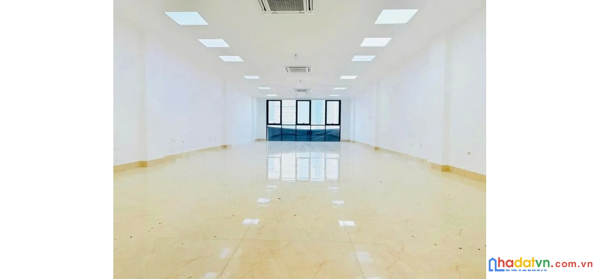 Bán nhà mặt phố trần vỹ. cầu giấy. thang máy. ô tô. vỉa hè. dt 136m2. mt 6,5m. giá 88,5 tỷ.