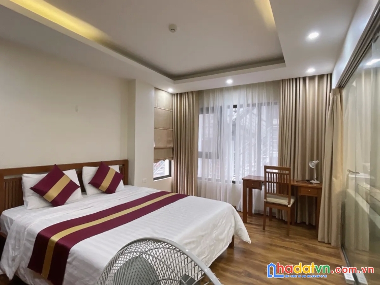 Bán nhà trần thái tông. cầu giấy. 9 tầng thang máy. ô tô. dt 120m2. mt 7,8m. giá 48,5 tỷ. 