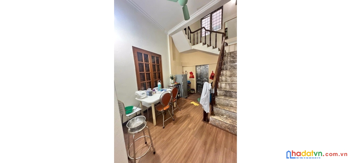 Bán nhà phố nguyễn chí thanh, đống đa 45m, 4 tầng, mt 5m. giá: 25 tỷ. lh: 0937158386