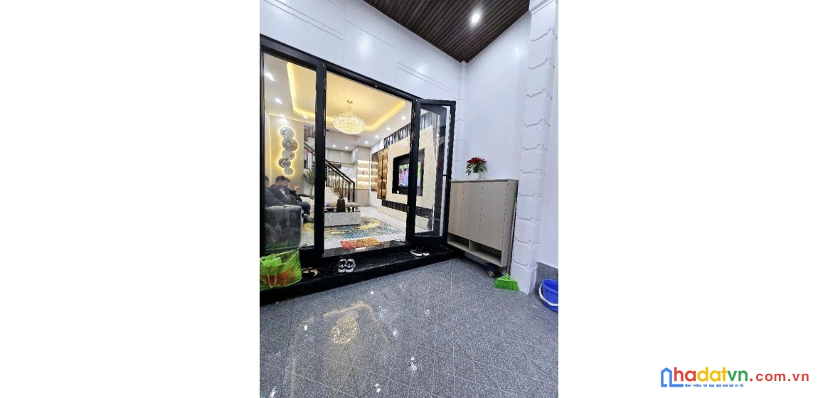 Phân lô thanh xuân-  nội thất long lanh- hiếm có căn cùng khu vực giá chỉ gần 8 tỷ.