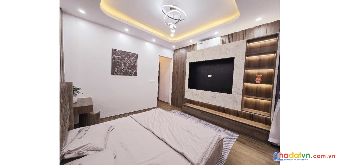 Phân lô thanh xuân-  nội thất long lanh- hiếm có căn cùng khu vực giá chỉ gần 8 tỷ.