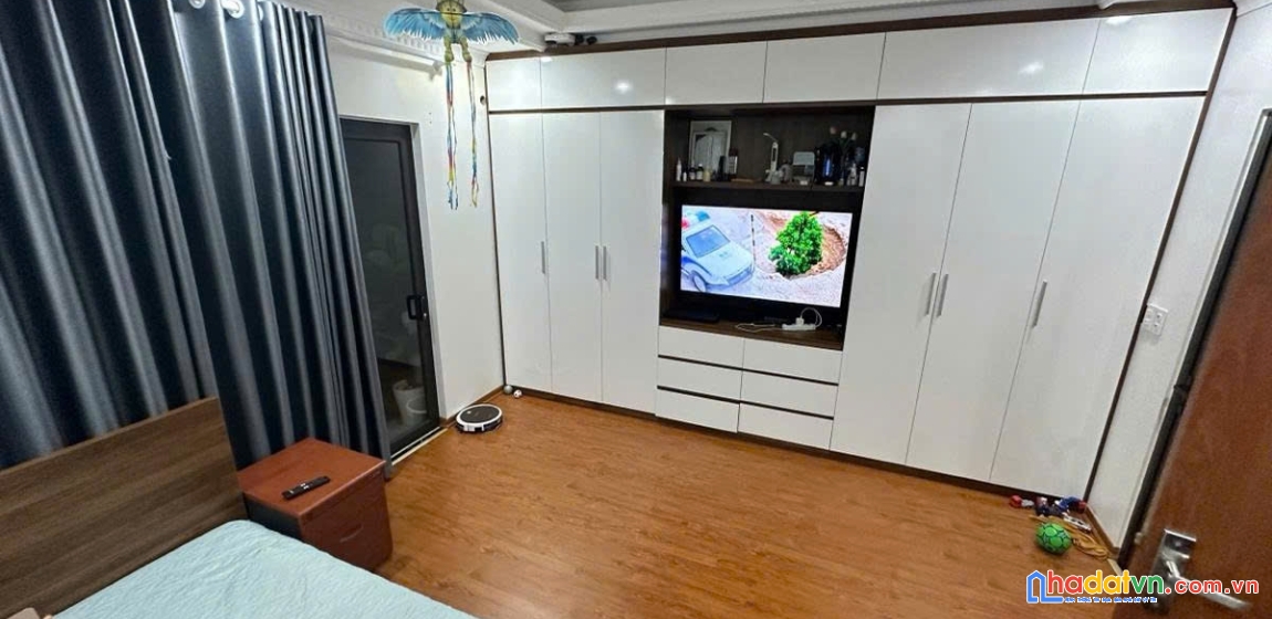 Siêu phẩm thanh xuân- nội thất 5 sao- lô góc – nhà dân xây chắc chắn 41 m*4 tầng