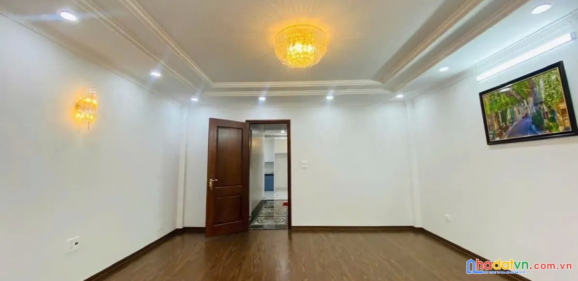 Bán nhà kim đồng. hoàng mai. 5 tầng thang máy. ô tô. dt 61m2. mt 5m. giá 21.4 tỷ. 