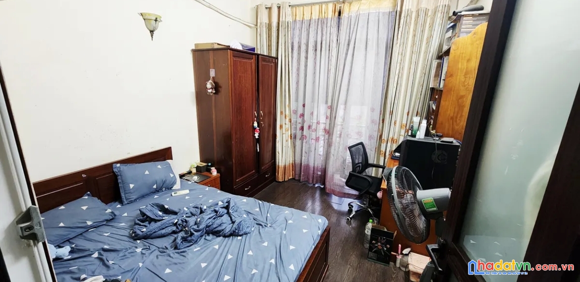 Bán nhà nguyễn ngọc nại. thanh xuân. ô tô. dt 40m2. mt 3,3m. 5 tầng. giá 14,9 tỷ