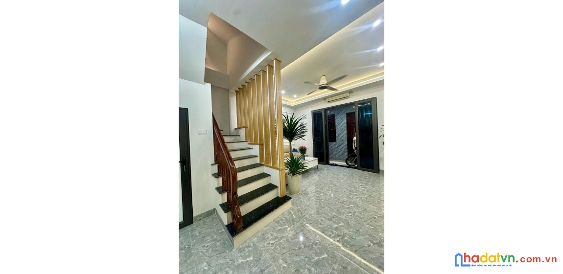 Nhà siêu chất tại kim giang, vài bước ra phố , 39 m *5 tầng , ngõ thông . giá chỉ 7,25 tỷ.