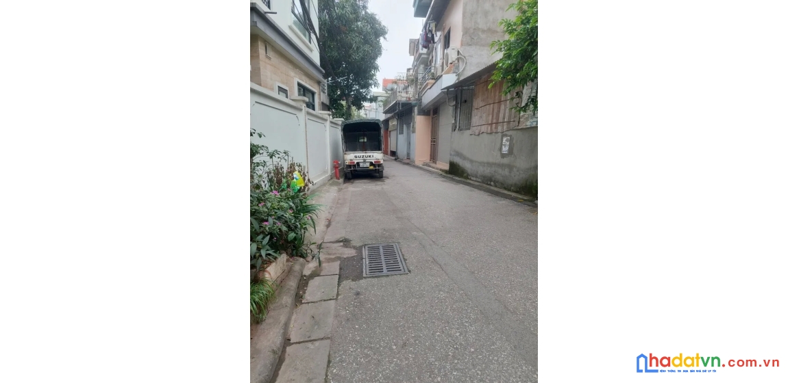 Bán đất thạch bàn. long biên. ô tô tránh. kinh doanh. dt 147m2. mt 5.1m. giá 17.8 tỷ.