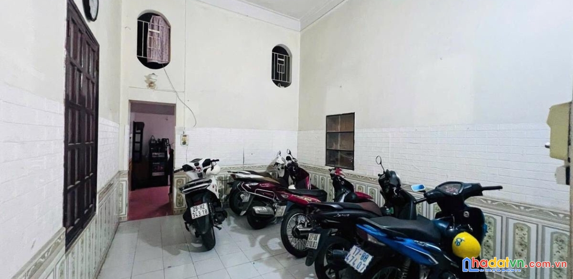 Bán nhà phố vương thừa vũ, thanh xuân 60m, 3 tầng. giá: 16.5 tỷ. lh: 0937158386