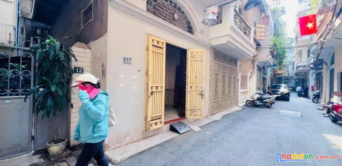 Bán nhà phố vương thừa vũ, thanh xuân 60m, 3 tầng. giá: 16.5 tỷ. lh: 0937158386