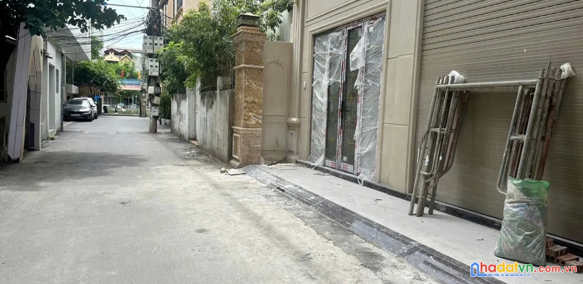 Bán nhà vũ tông phan. thanh xuân. 8 tầng thang máy. lô góc. ô tô. dt 45m2. mt 7m. giá 18.5 tỷ. 