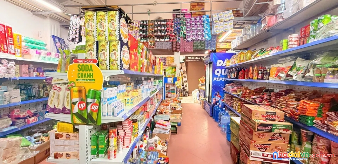 Bán nhà trần quốc hoàn. cầu giấy. 5 tầng thang máy. ô tô. dt 100m2. mt 5,6m. giá 29,3 tỷ.