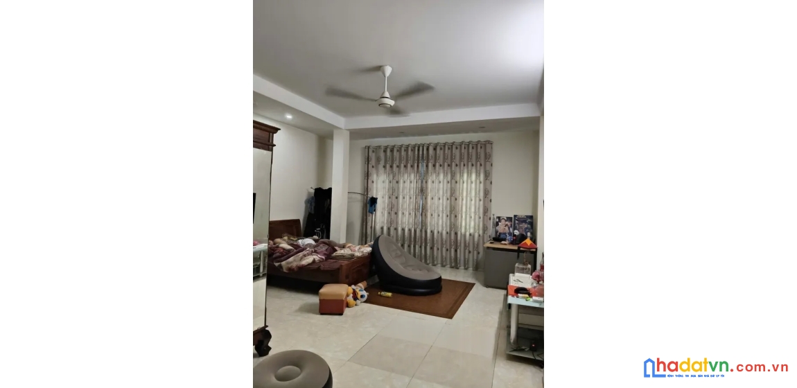 Bán nhà thái hà. đống đa. lô góc. ô tô. dt 72m2. mt 4,5m. 5 tầng. giá 18,1 tỷ.