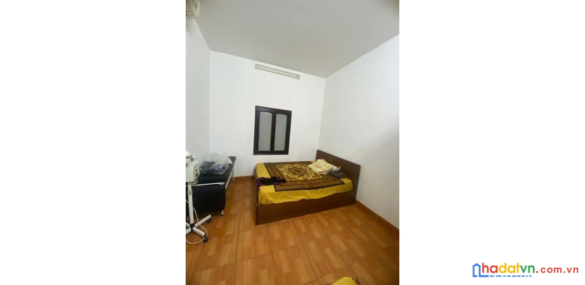 Bán nhà trịnh hoài đức. đống đa. ô tô. dt 36m2. mt 3,4m. 3 tầng. giá 12,5 tỷ.
