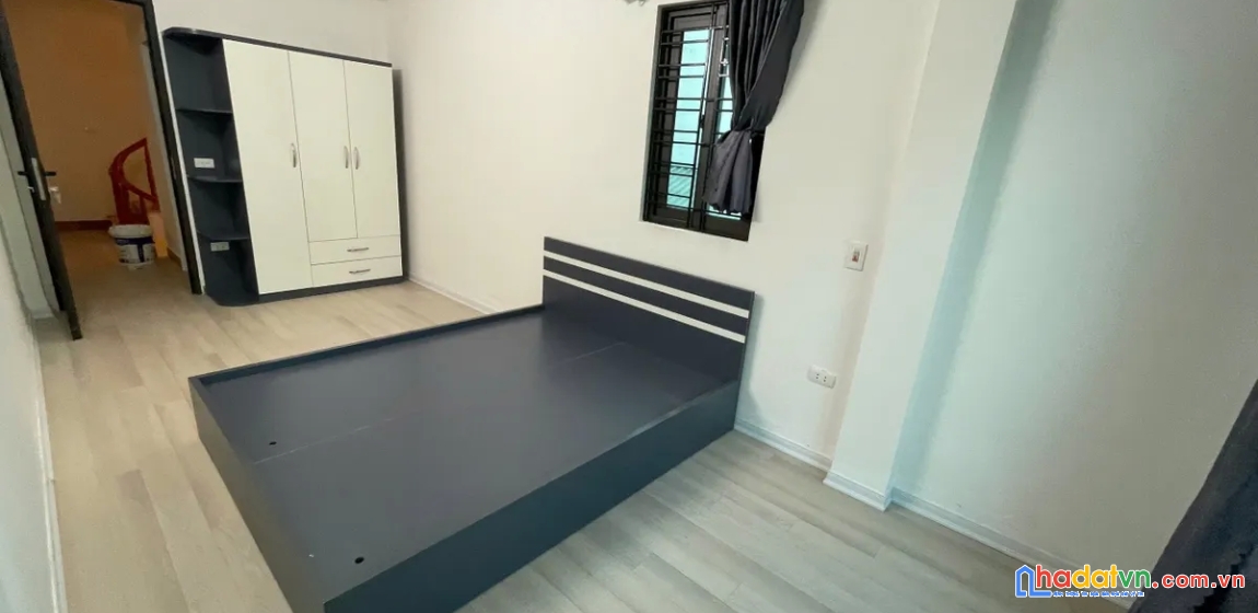 Nhà 5 tầng giải phóng, hoàng mai, 43m2, mt 4m, giá 9 tỷ 9