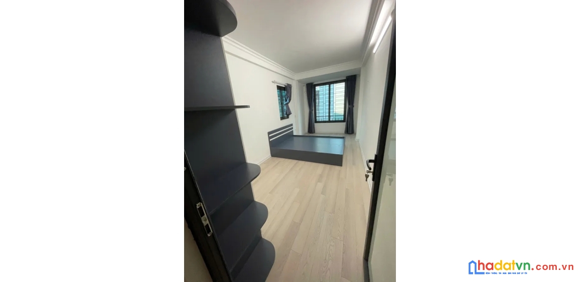 Nhà 5 tầng giải phóng, hoàng mai, 43m2, mt 4m, giá 9 tỷ 9