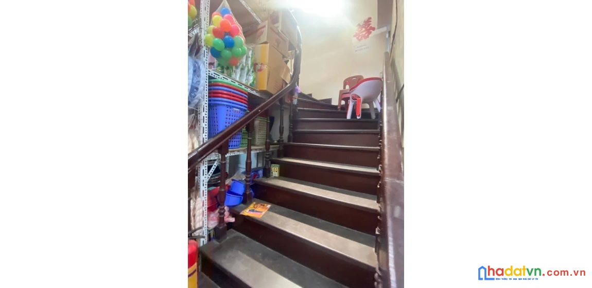 Bán nhà mặt phố dương quảng hàm. cầu giấy. ô tô. vỉa hè. dt 110m2. mt 4,5m. giá 39,8 tỷ.