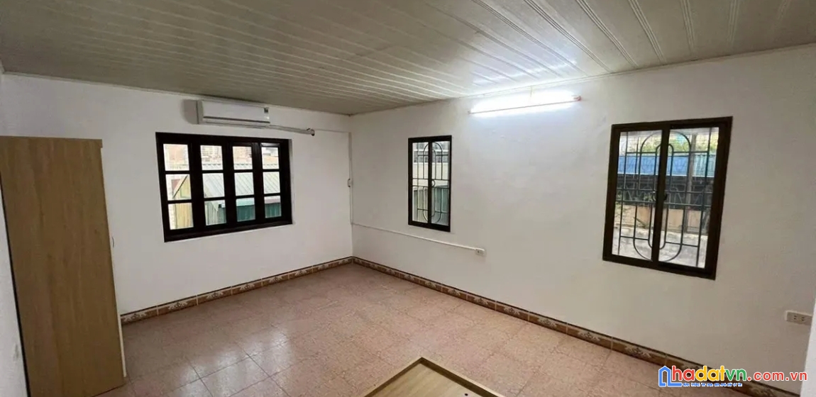 Bán nhà nguyễn chí thanh. đống đa. ô tô. dt 52m2. mt 4m. 5 tầng. giá 14,7 tỷ.