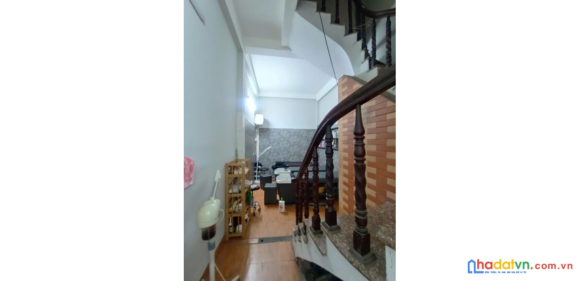 Bán nhà nguyễn trãi. thanh xuân. ô tô. vỉa hè. dt 35m2. mt 3,2m. 5 tầng. giá 13,9 tỷ.