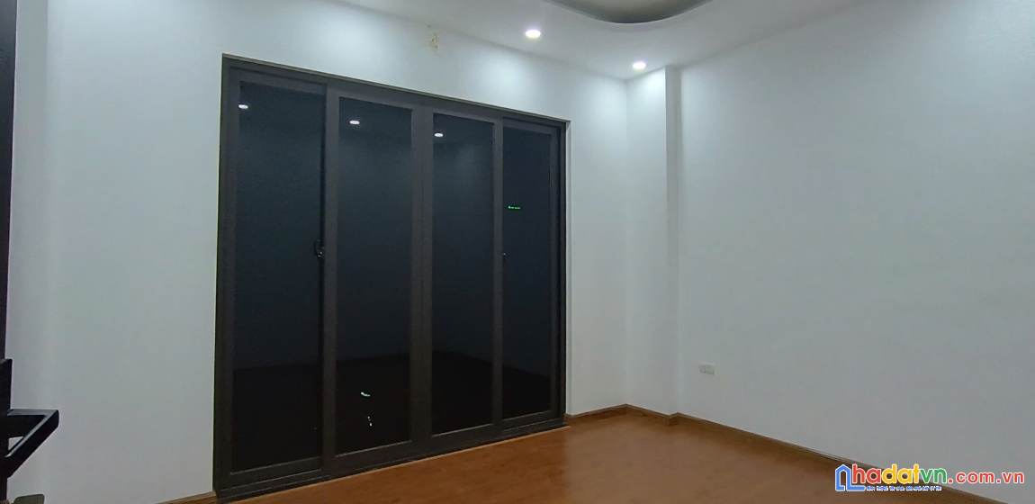 Bán nhà 5 tầng ngọc hồi, hoàng mai, 45m2 giá 9.3 tỷ 