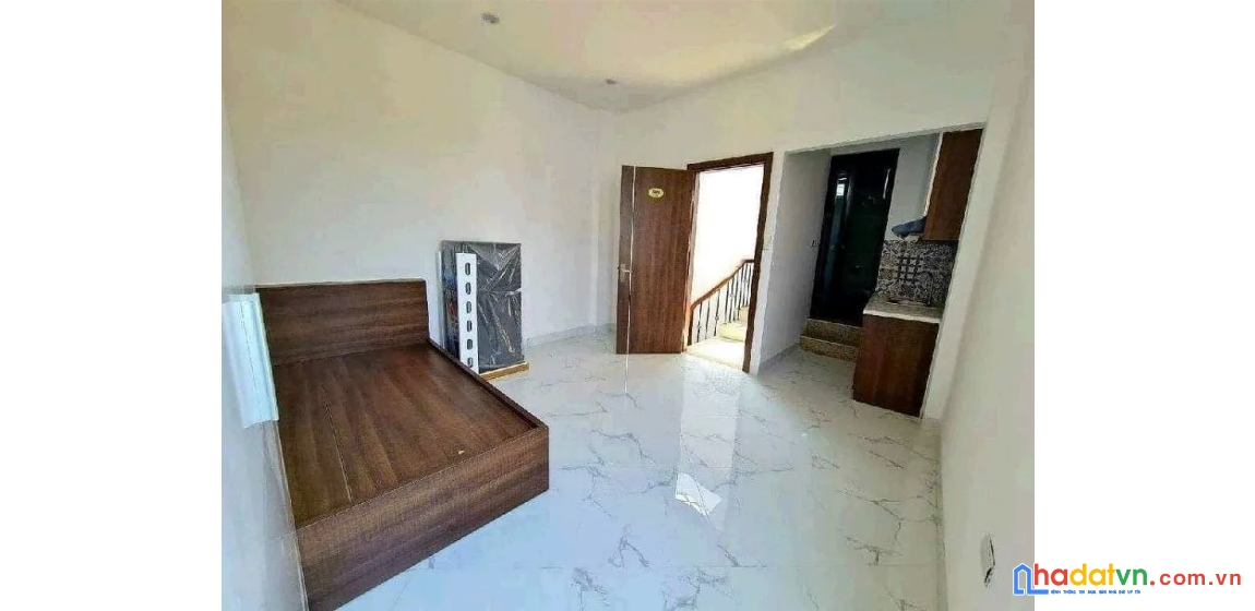 Bán nhà phan đình giót. thanh xuân. 6 tầng thang máy. dt 44m2. giá 10,7 tỷ. 