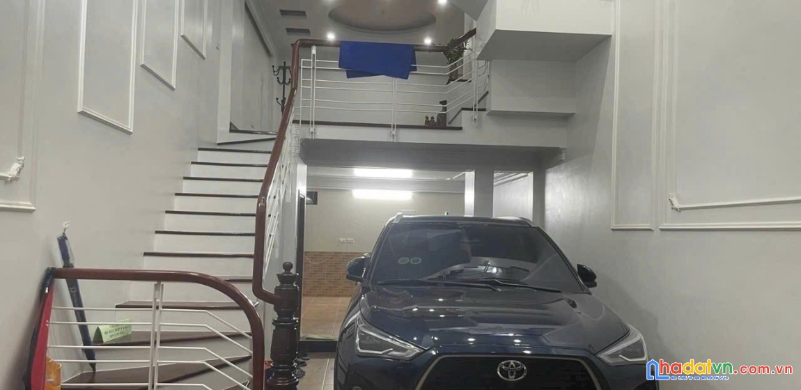 Bán nhà phố thái hà, đống đa 49m, 5 tầng, mt 4.3m.