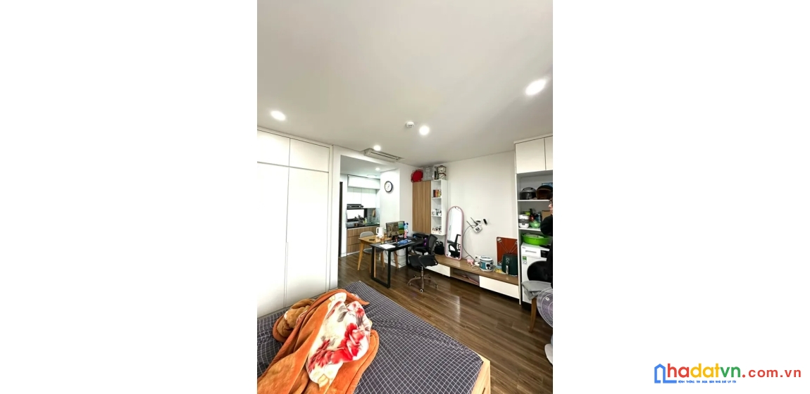 Bán nhà kim giang. hoàng mai. 8 tầng thang máy. ô tô. dt 96m2. mt 4,9m. giá 34,8 tỷ.