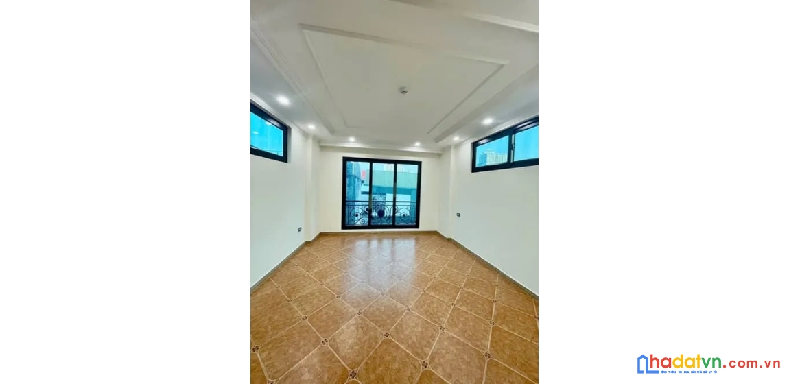 Bán nhà đội cấn. ba đình. 8 tầng thang máy. ô tô. dt 51m2. mt 4m. giá 19,4 tỷ.