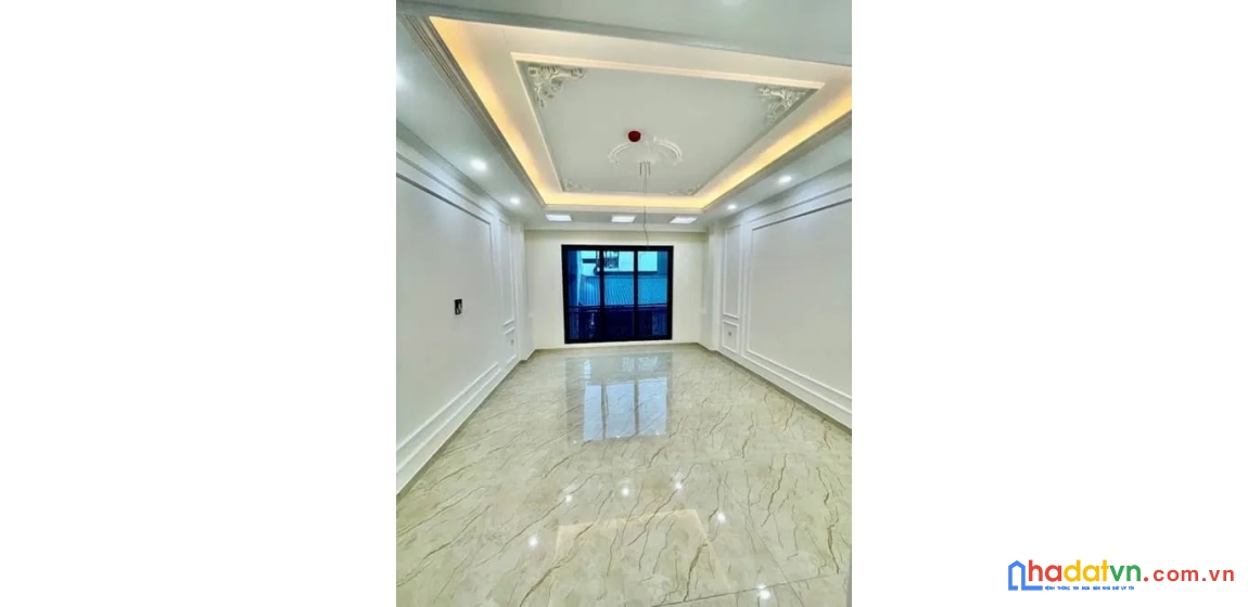 Bán nhà đội cấn. ba đình. 8 tầng thang máy. ô tô. dt 51m2. mt 4m. giá 19,4 tỷ.