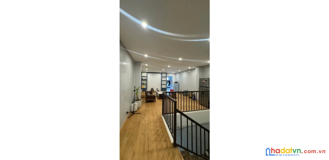 Bán nhà tam trinh. hoàng mai. ô tô. dt 94m2. mt 4,7m. 3 tầng. giá 17,4 tỷ