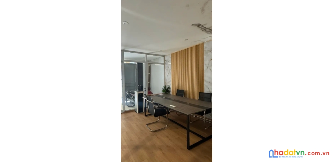 Bán nhà tam trinh. hoàng mai. ô tô. dt 94m2. mt 4,7m. 3 tầng. giá 17,4 tỷ