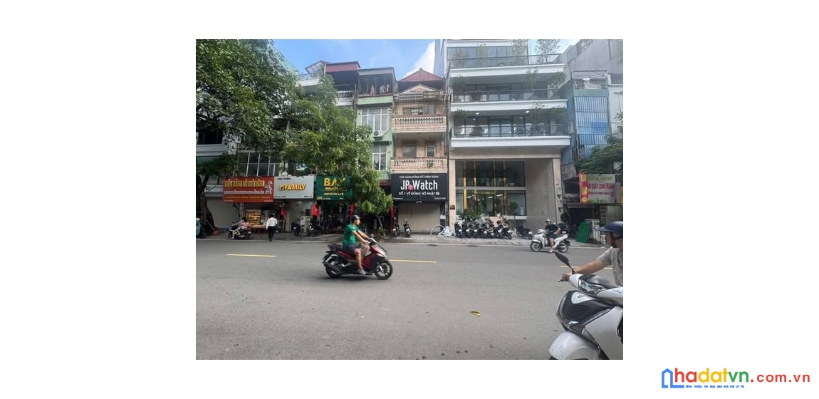 Bán nhà mặt phố lạc trung, hai bà trưng 51m, 4 tầng, mt 4.5m. giá: 29.6 tỷ. lh: 0937158386