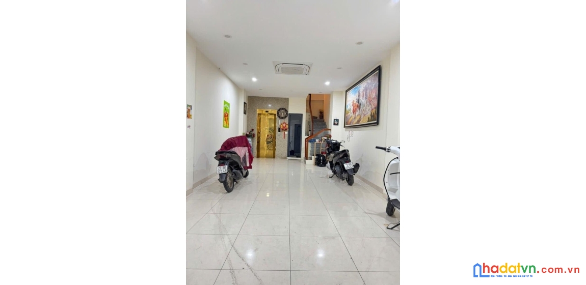 Bán nhà phố minh khai, hai bà trưng 53m, 7 tầng, mt 4.6m. giá: 25.5 tỷ. lh: 0937158386