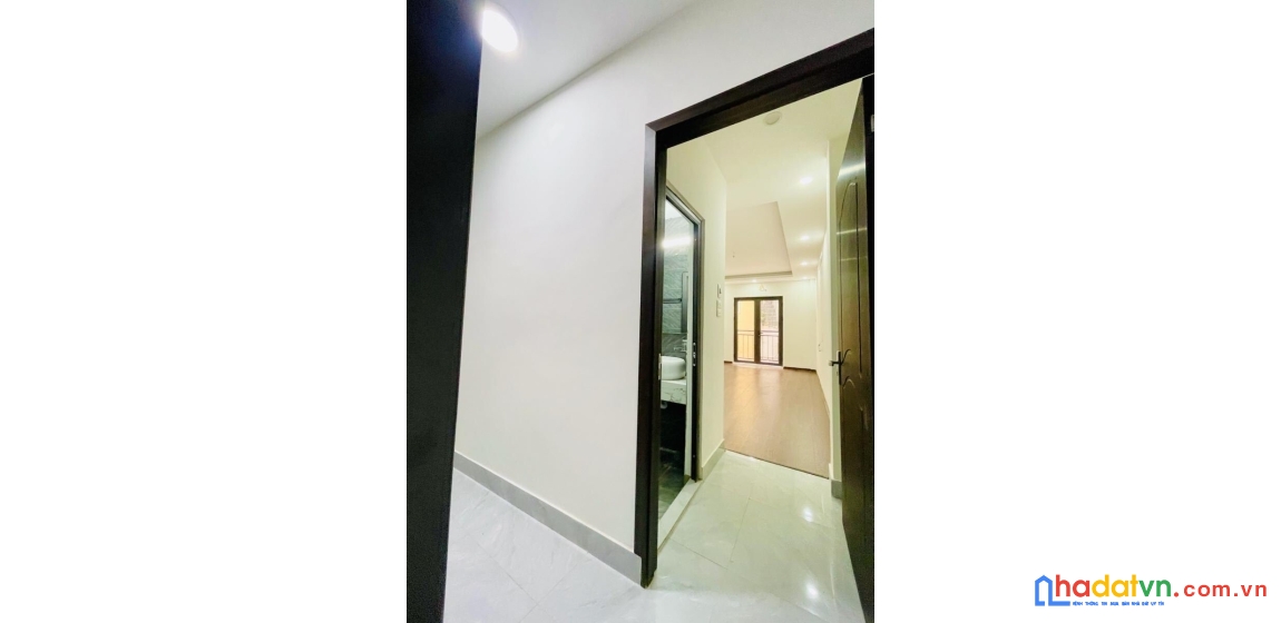 Bán nhà đường hoàng mai - hoàng văn thụ, 43m, 5 tầng. giá: 8.65 tỷ. lh: 0937158386