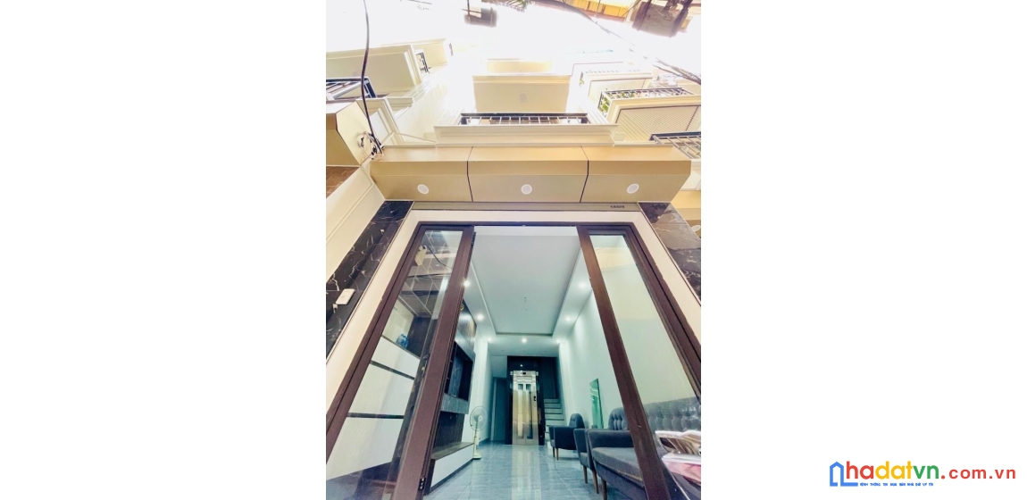 Bán nhà đường hoàng mai - hoàng văn thụ, 43m, 5 tầng. giá: 8.65 tỷ. lh: 0937158386