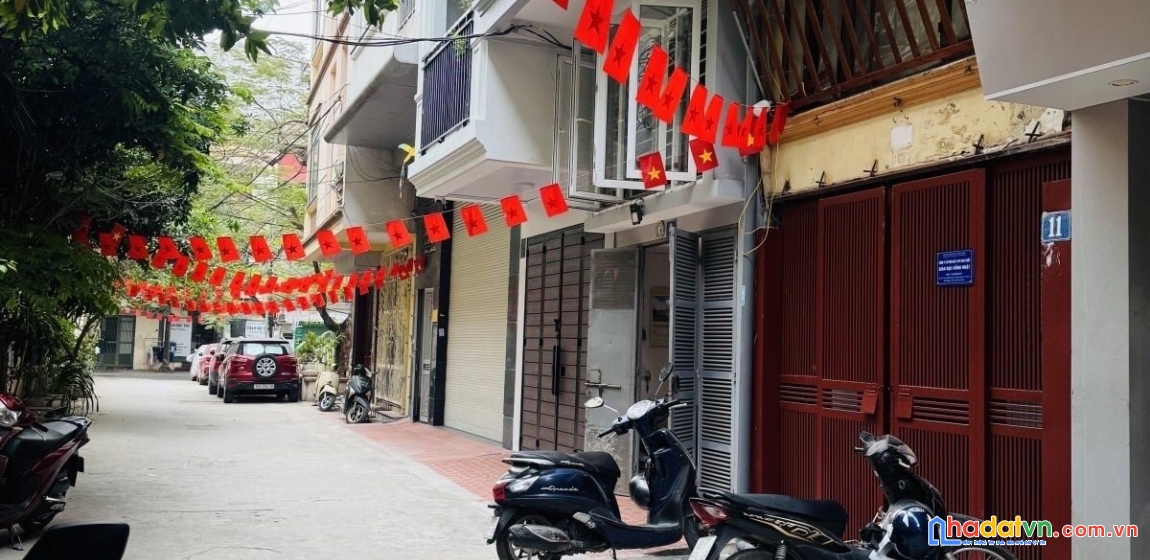 Bán nhà phố đặng văn ngữ, đống đa 56m, 5 tầng. giá: 17.5 tỷ. lh: 0937158386