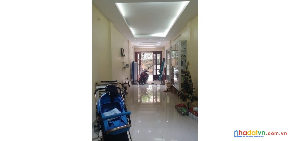 Bán nhà phố đặng văn ngữ, đống đa 56m, 5 tầng. giá: 17.5 tỷ. lh: 0937158386