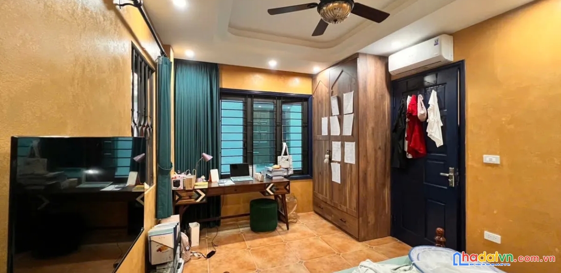 Bán nhà nguyễn ngọc nại. thanh xuân. ô tô. dt 35m2. mt 8,2m. 5 tầng. giá 14,4 tỷ.