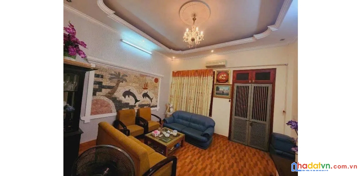 Bán nhà chùa láng. đống đa. ô tô. dt 50m2. mt 4,7m. 4 tầng. giá 14,8 tỷ.