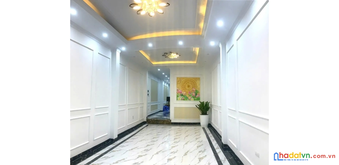 Bán nhà giáp bát. hoàng mai. 6 tầng thang máy. ô tô. dt 78m2. mt 4,2m. giá 19,9 tỷ.
