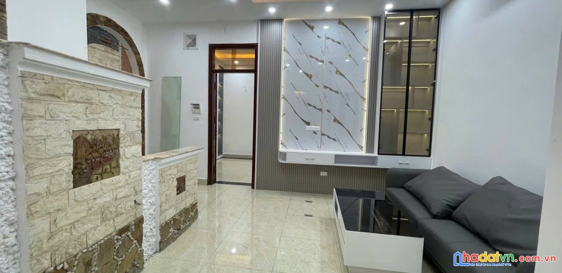 Nhà khương trung - phân lô - 2 nhà ra phố - ngõ thông - 51m2 - 3t - mt 5m - 8.1tỷ
