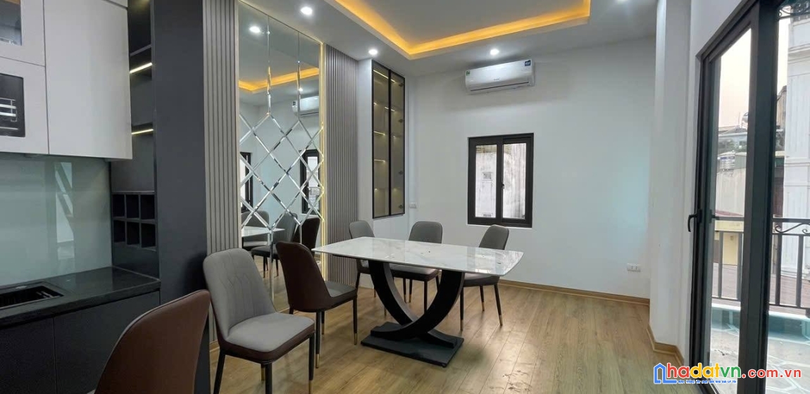 Nhà khương trung - phân lô - 2 nhà ra phố - ngõ thông - 51m2 - 3t - mt 5m - 8.1tỷ
