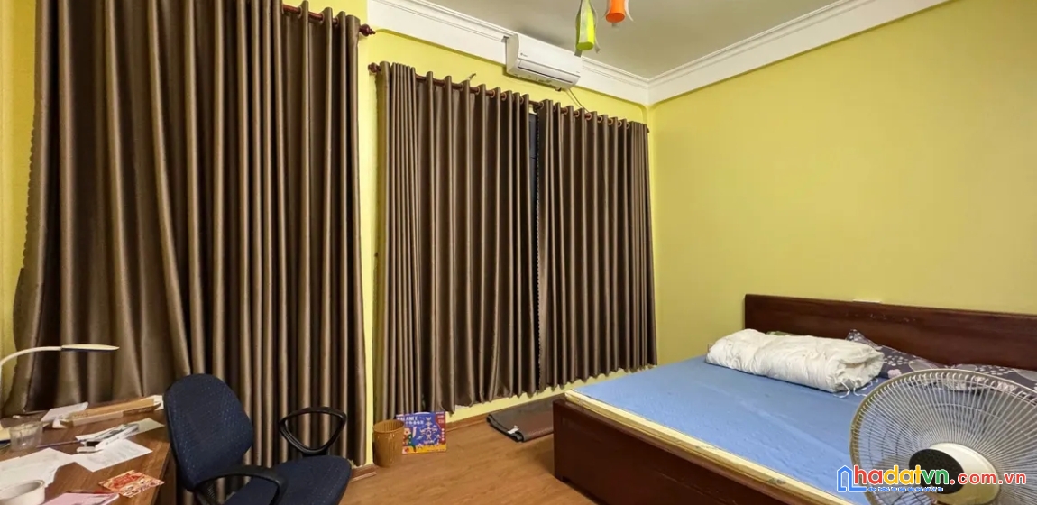 Bán nhà đường hoàng mai. ô tô kinh doanh. dt 61m2. mt 5,3m. 5 tầng. giá 13,4 tỷ.