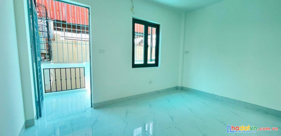 Nhà khương trung - phân lô - oto 5 tạ đỗ cửa - ngõ thông
