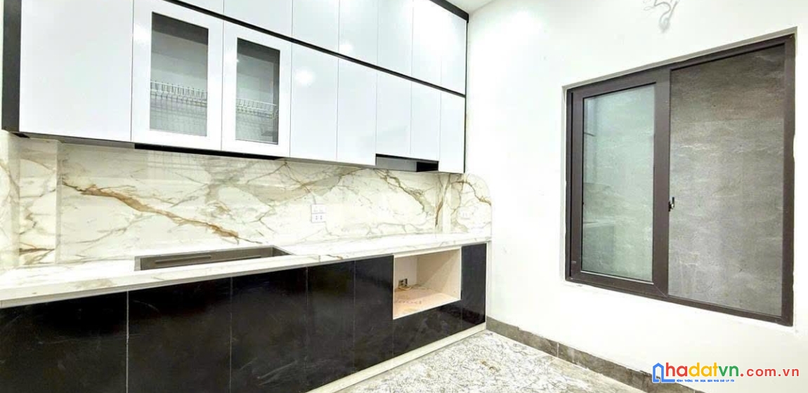Nhà đường láng - phân lô nhà oto - 2 mặt thoáng - ngõ thông kd