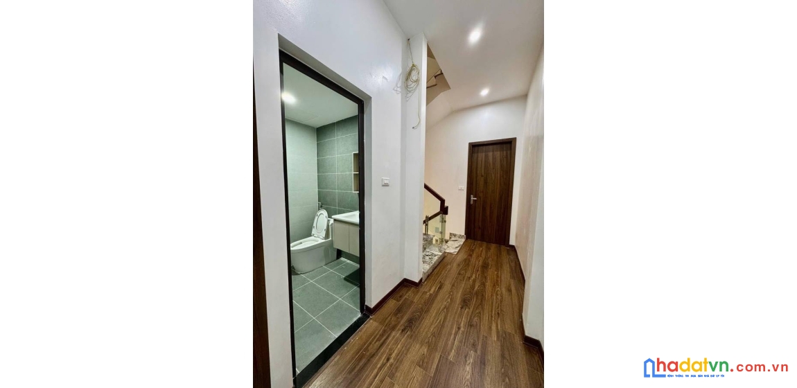 Nhà đường láng - phân lô nhà oto - 2 mặt thoáng - ngõ thông kd
