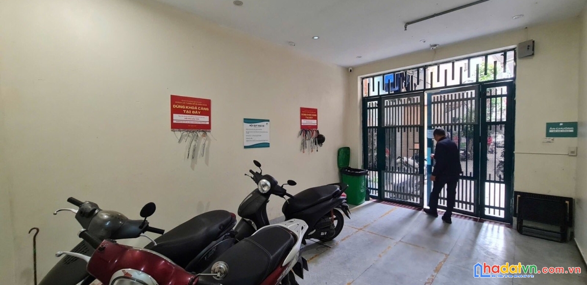 Bán nhà phố kim mã, ba đình 83m, 6 tầng, mt 6m. giá: 23.5 tỷ. lh: 0937158386